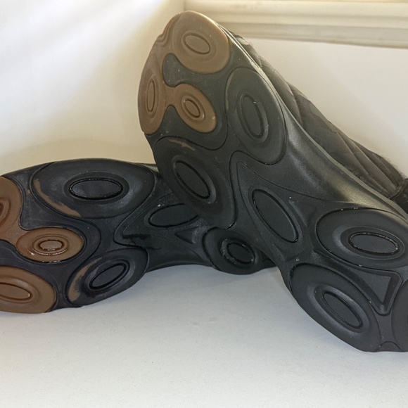 Unisex Outdoor Boots Sturdy, Thick Sole, Size 43 - Picture 7 of 7